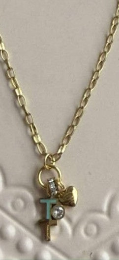 Necklace T with heart gold