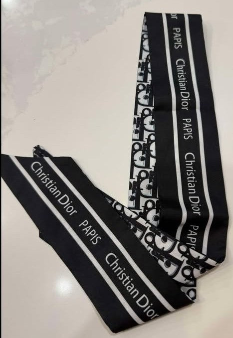 Purse scarf CD blk stripe