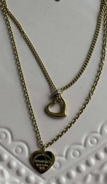 Necklace T double hearts gold