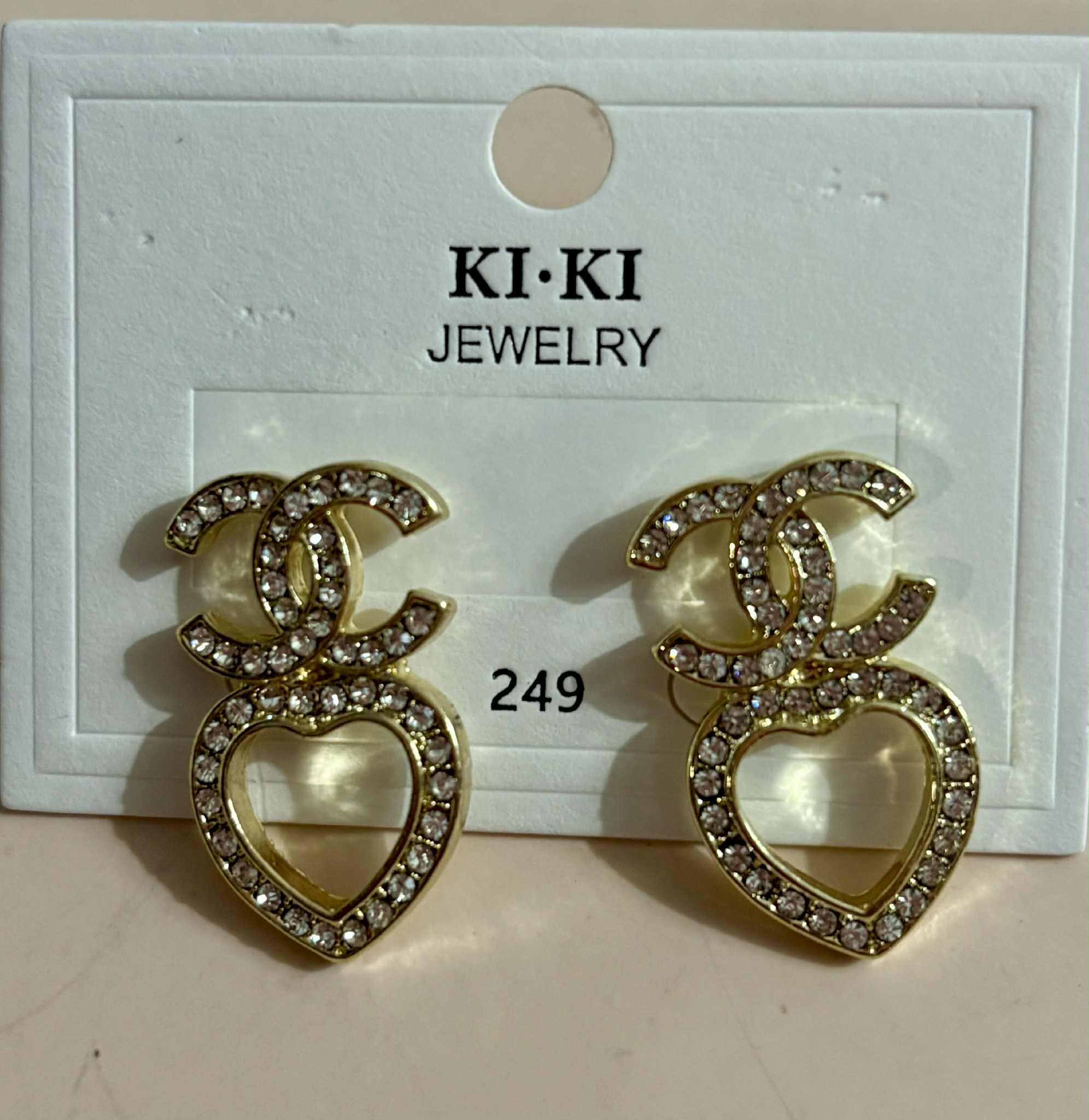 Earrings C dangle heart gold