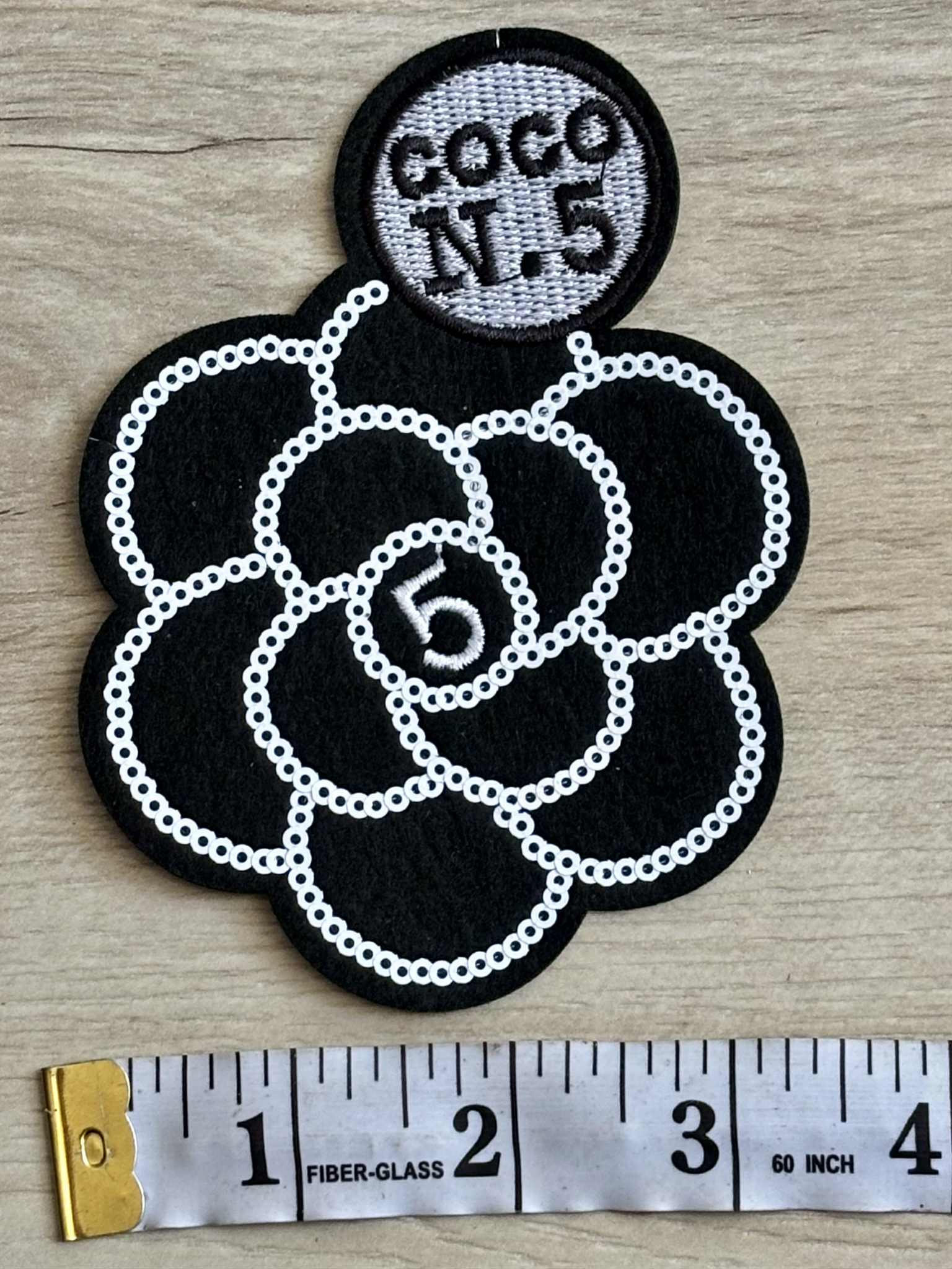 Patch C flower black No 5