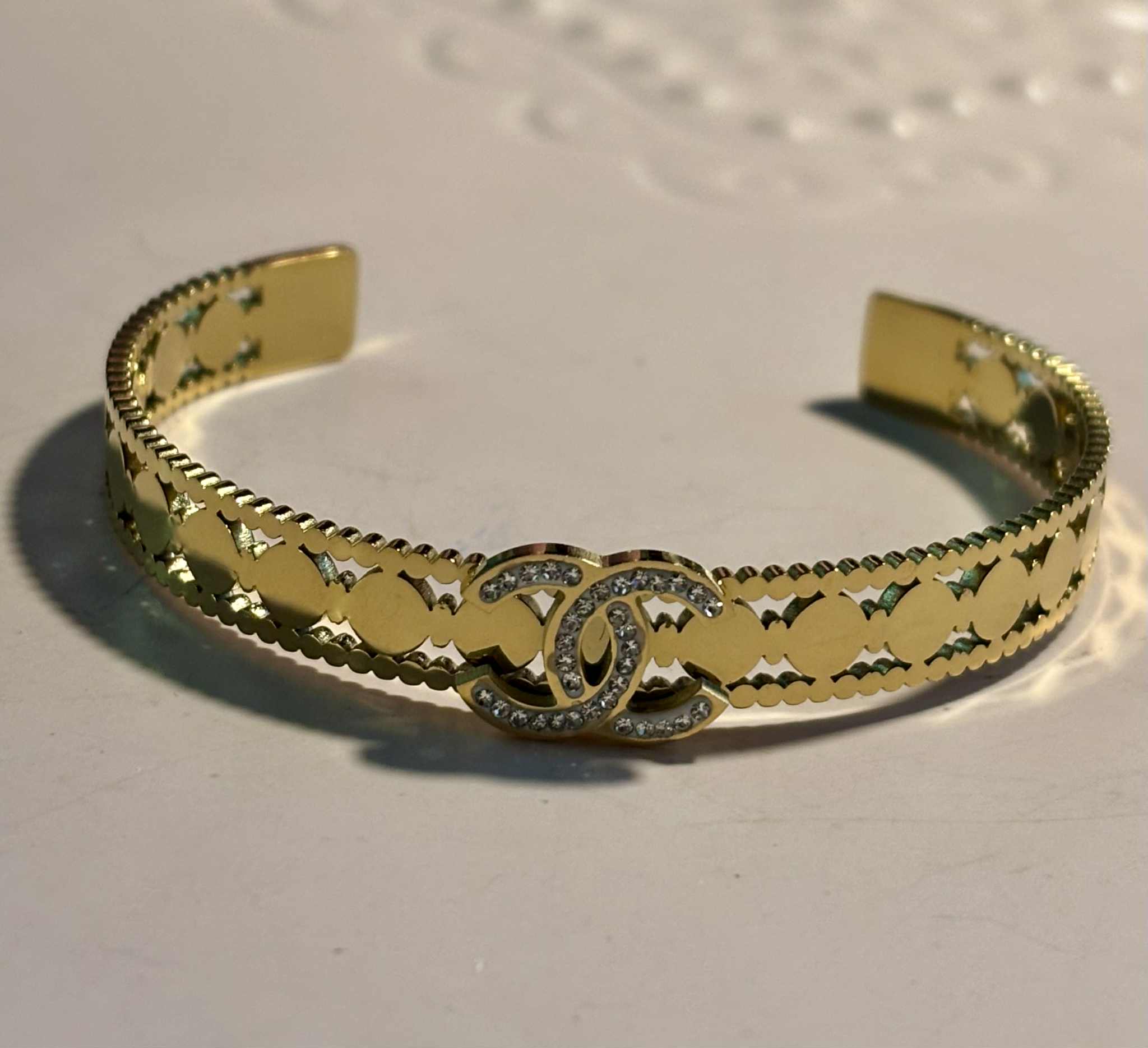Bangle C bling gold