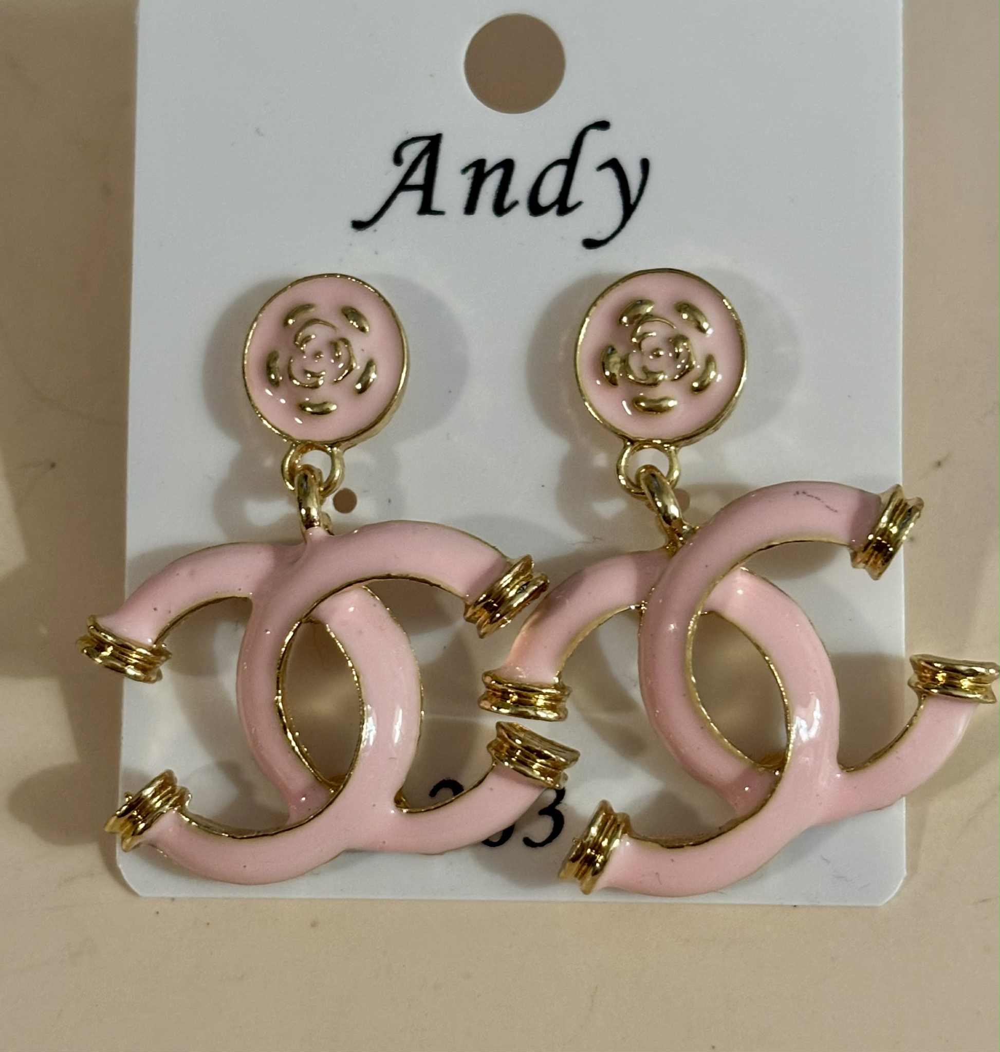 Earrings C hanging pink