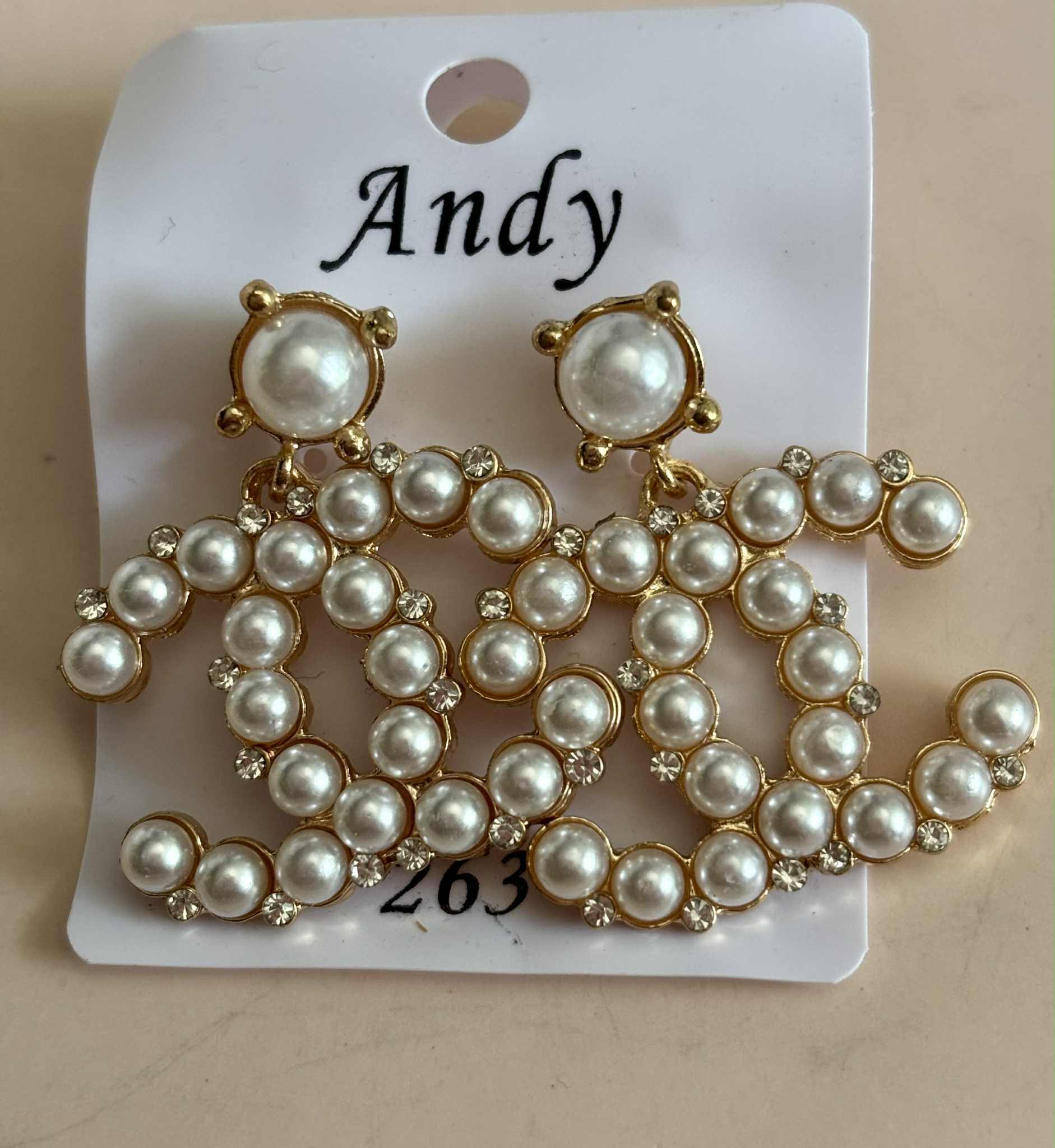 Earrings C hoop pearl gold