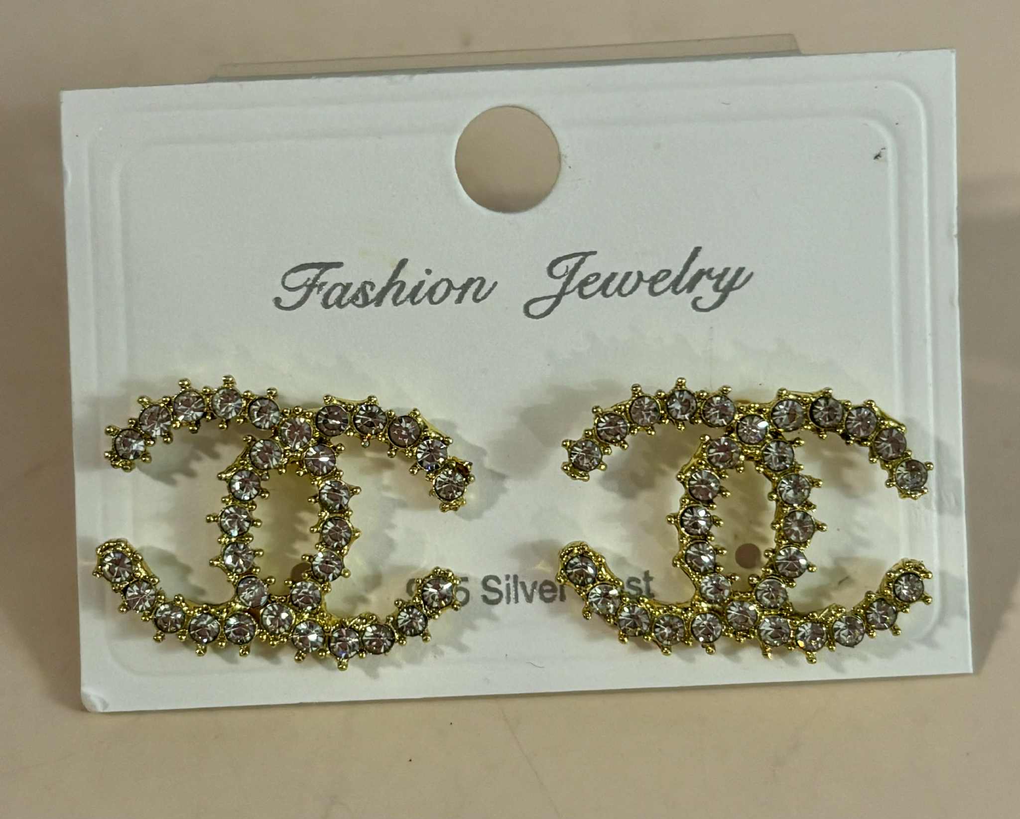 Earrings C med bling gold