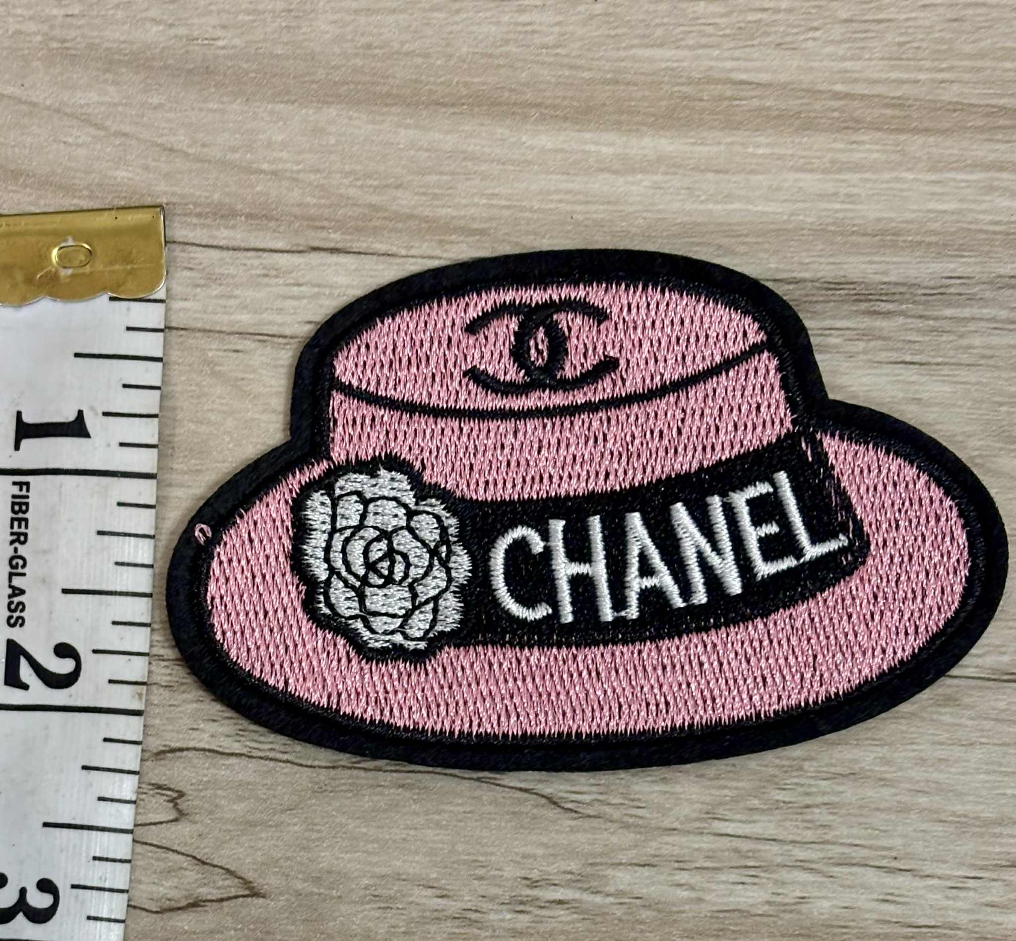Patch C pink bucket hat