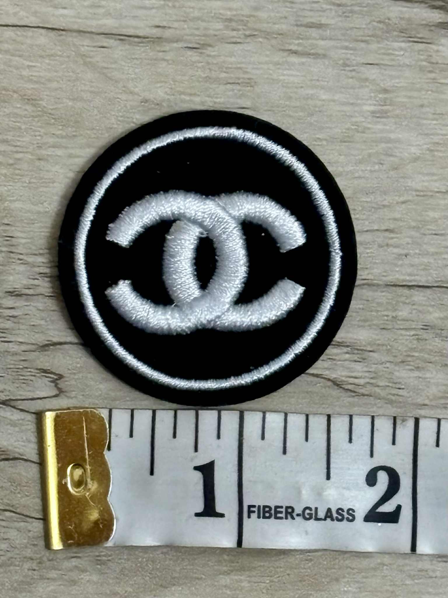 Patch C round black sm