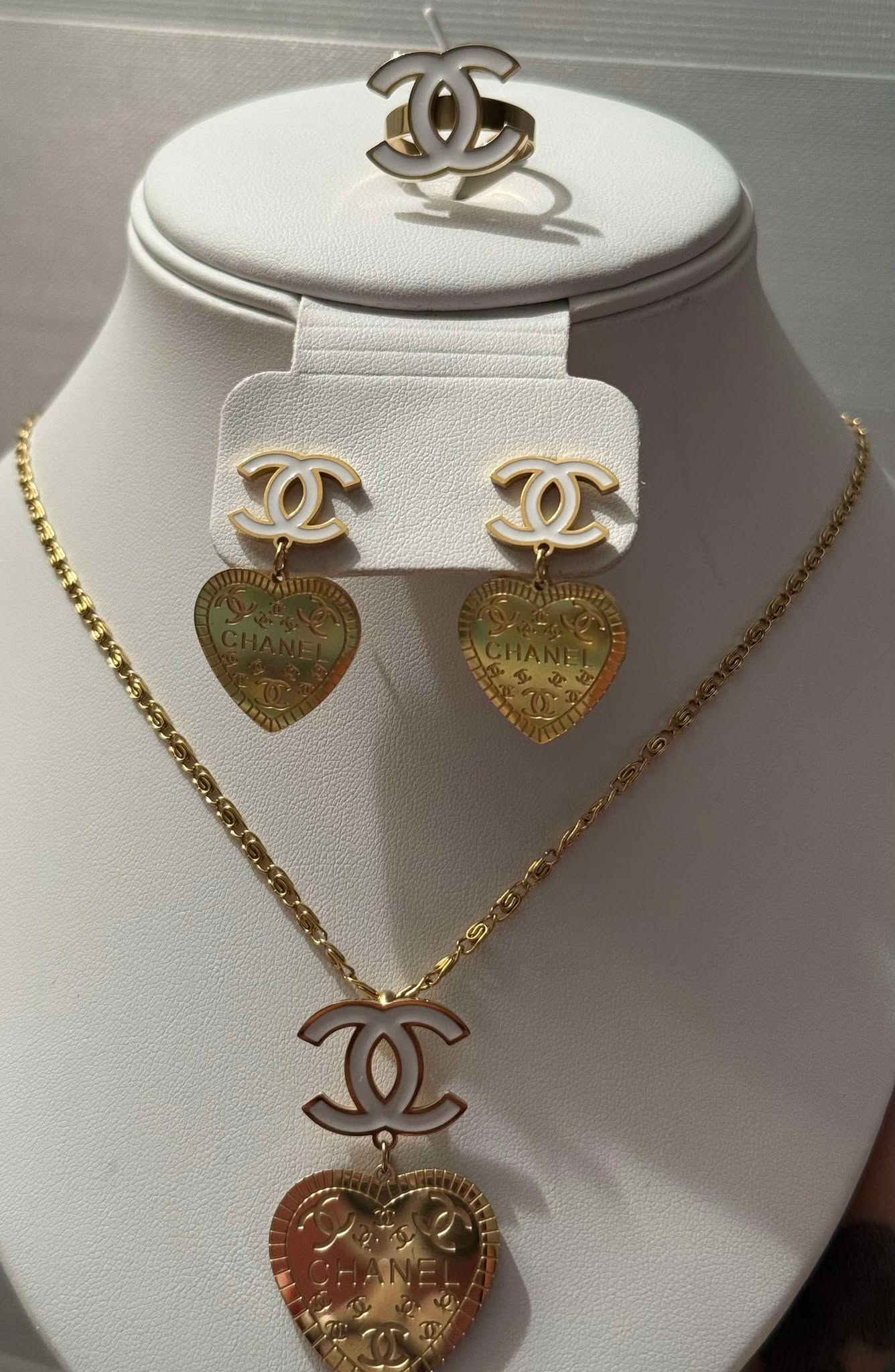 Necklace C set gold