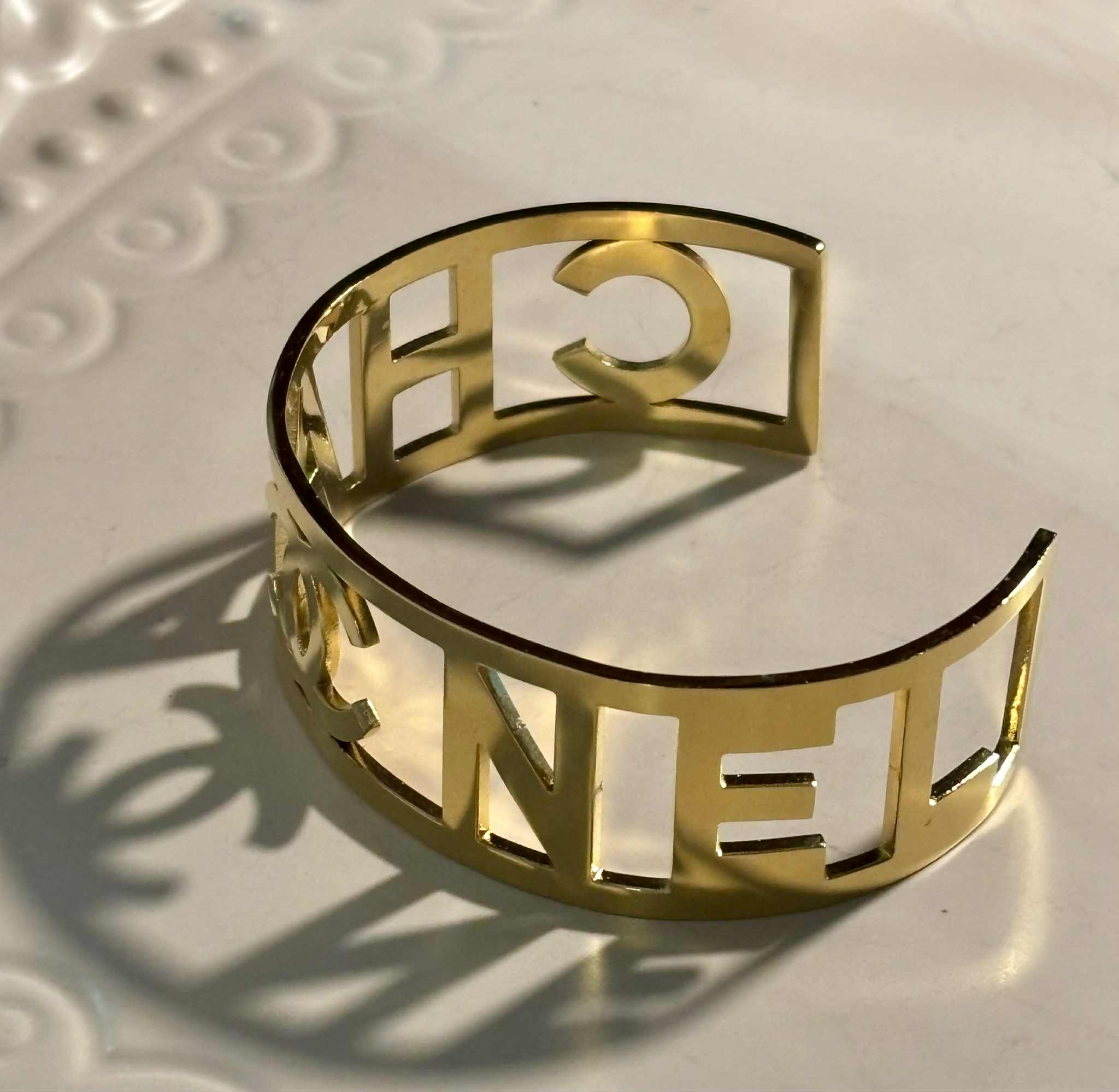 Bangle C gold