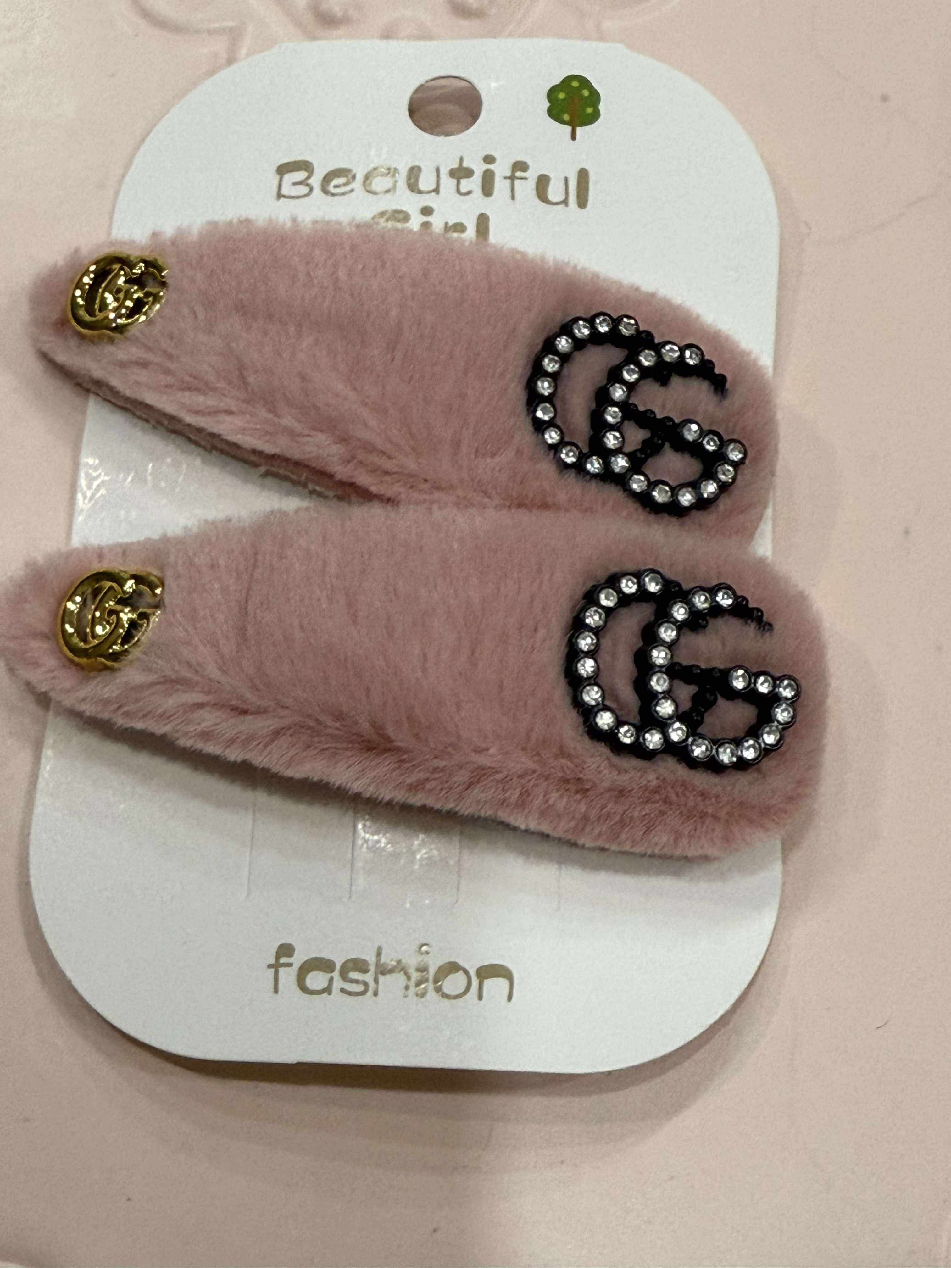 Hair clips fuzzy G blush