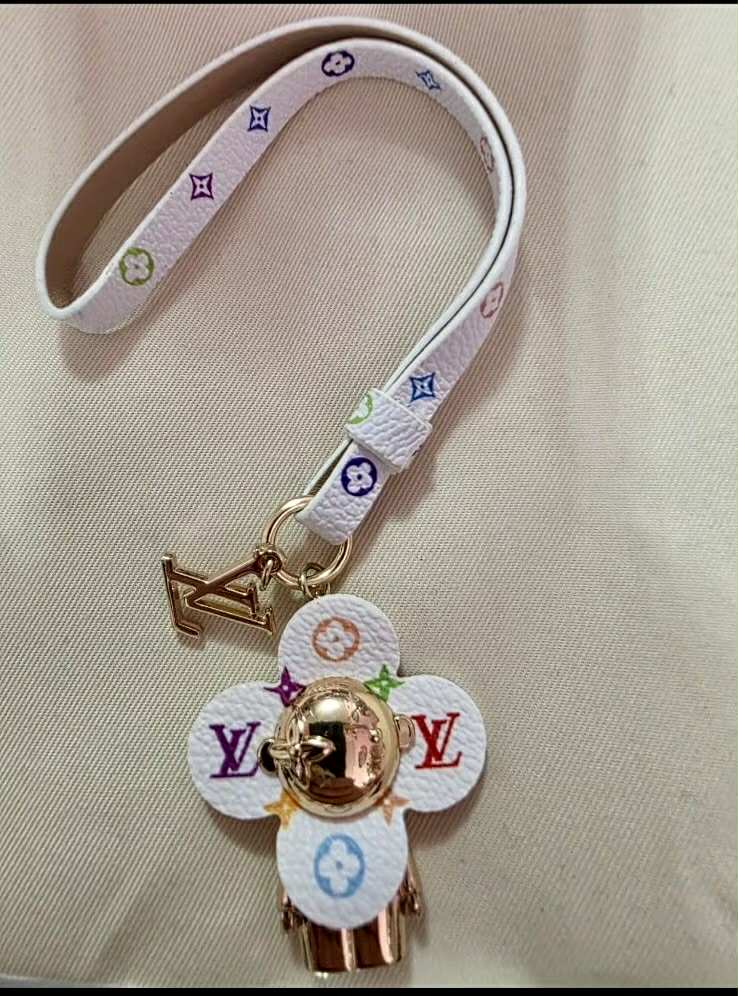 Purse charm hanging mini VVN white