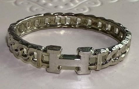 Bangle H silver