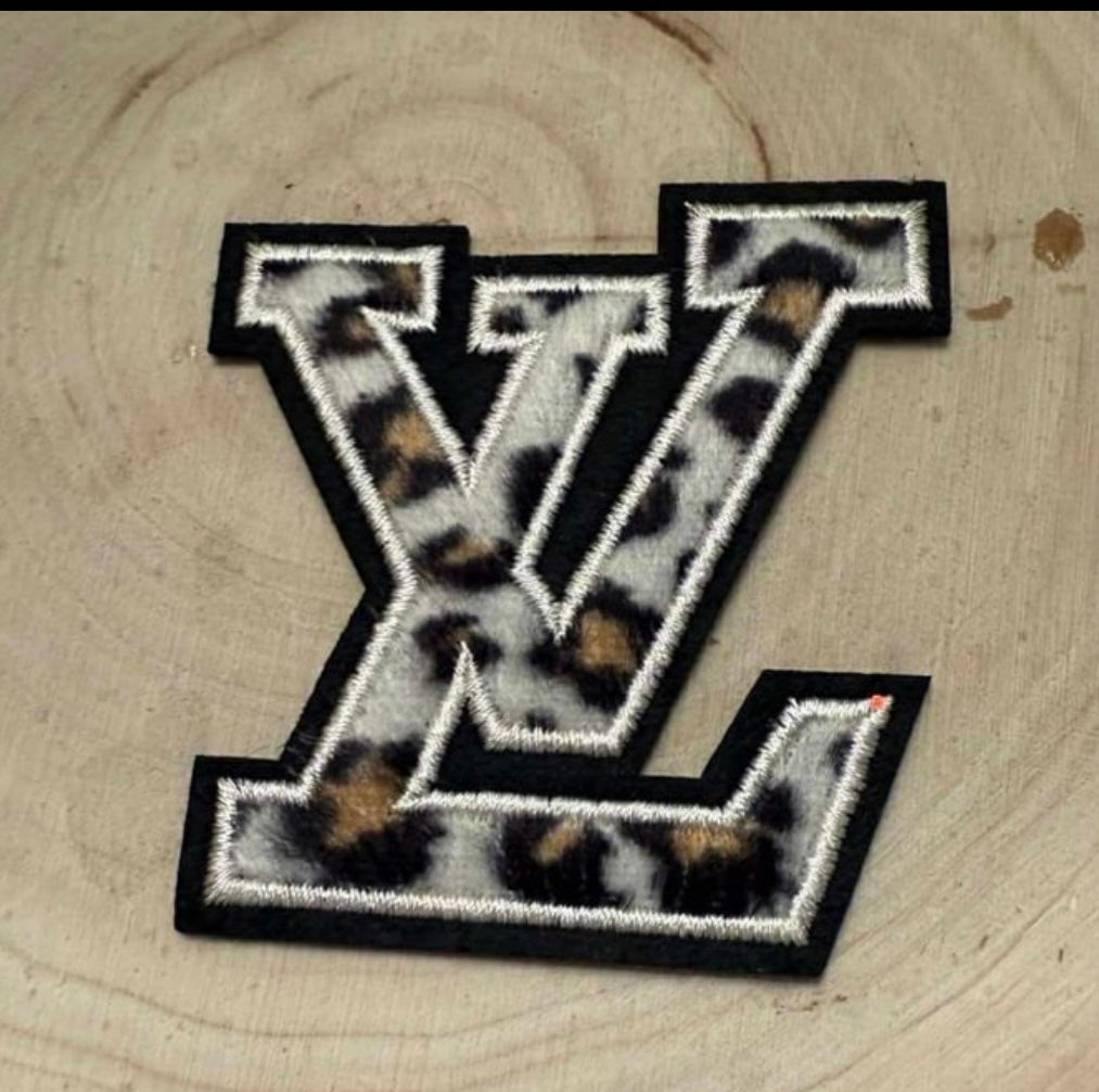 Patch L leopard