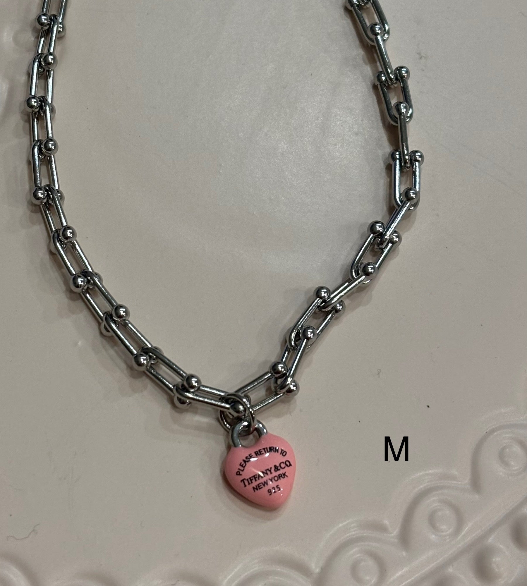 Necklace T pink heart silver