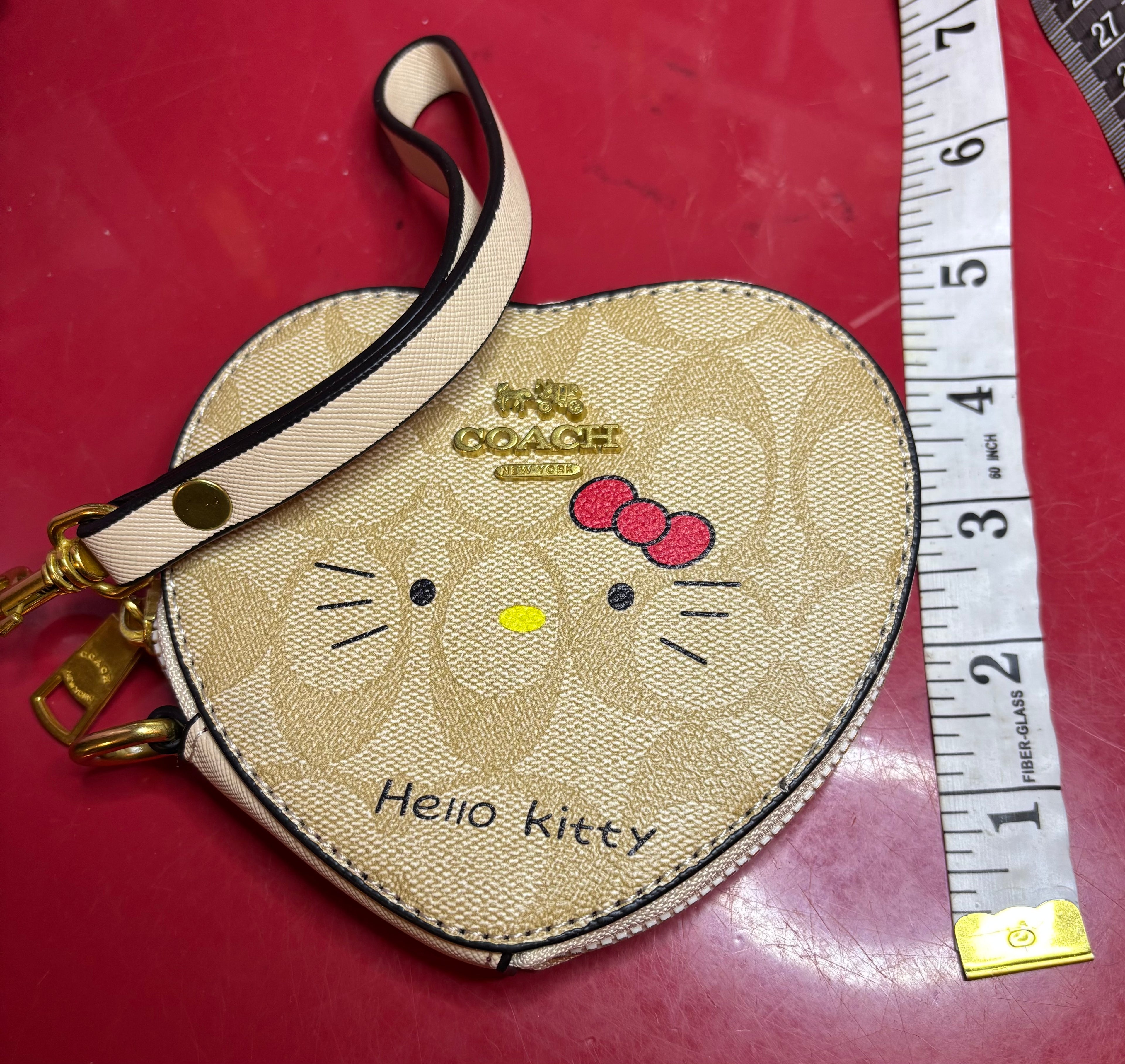 Wristlet C kitty
