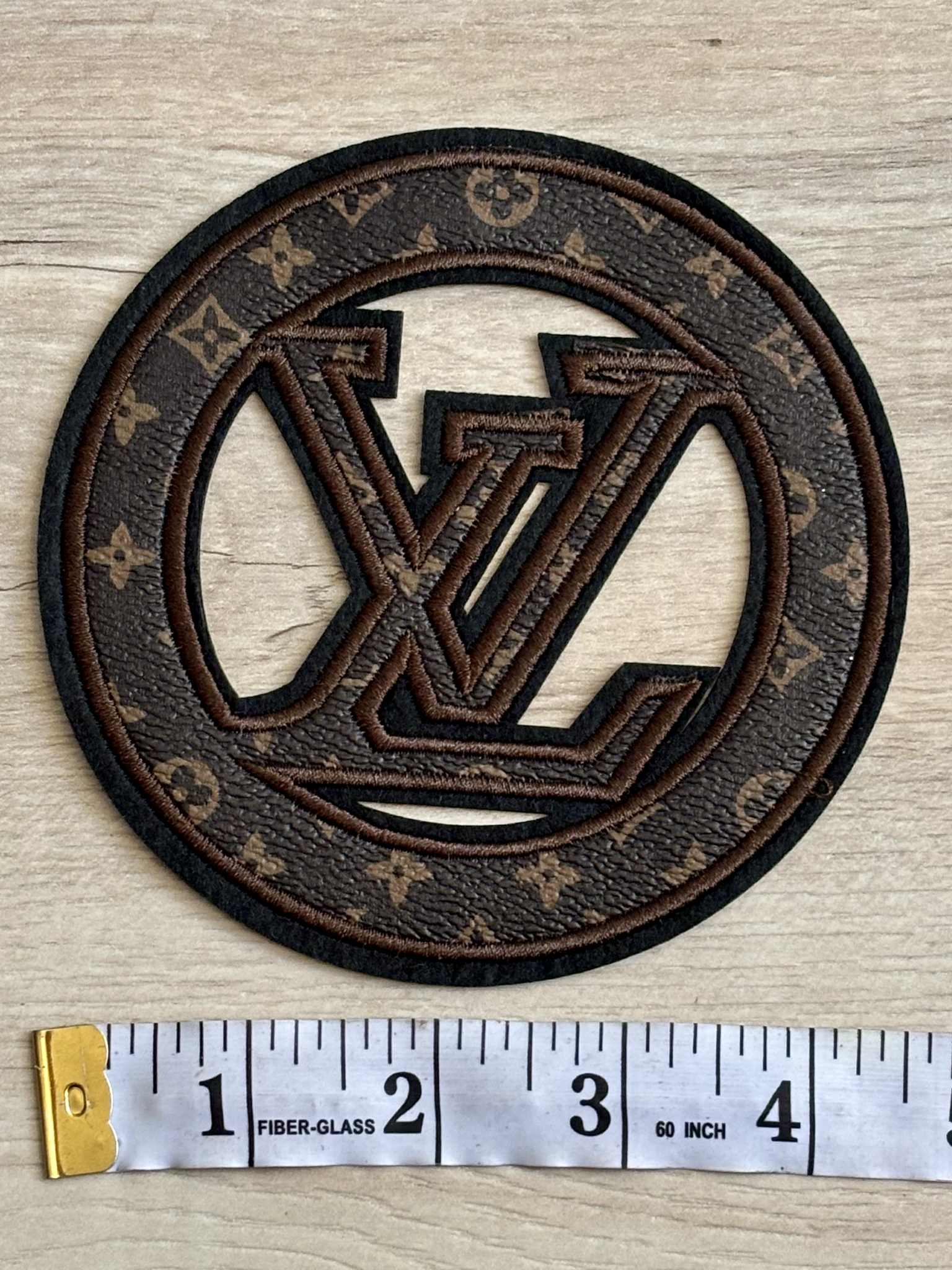 Patch L round brown