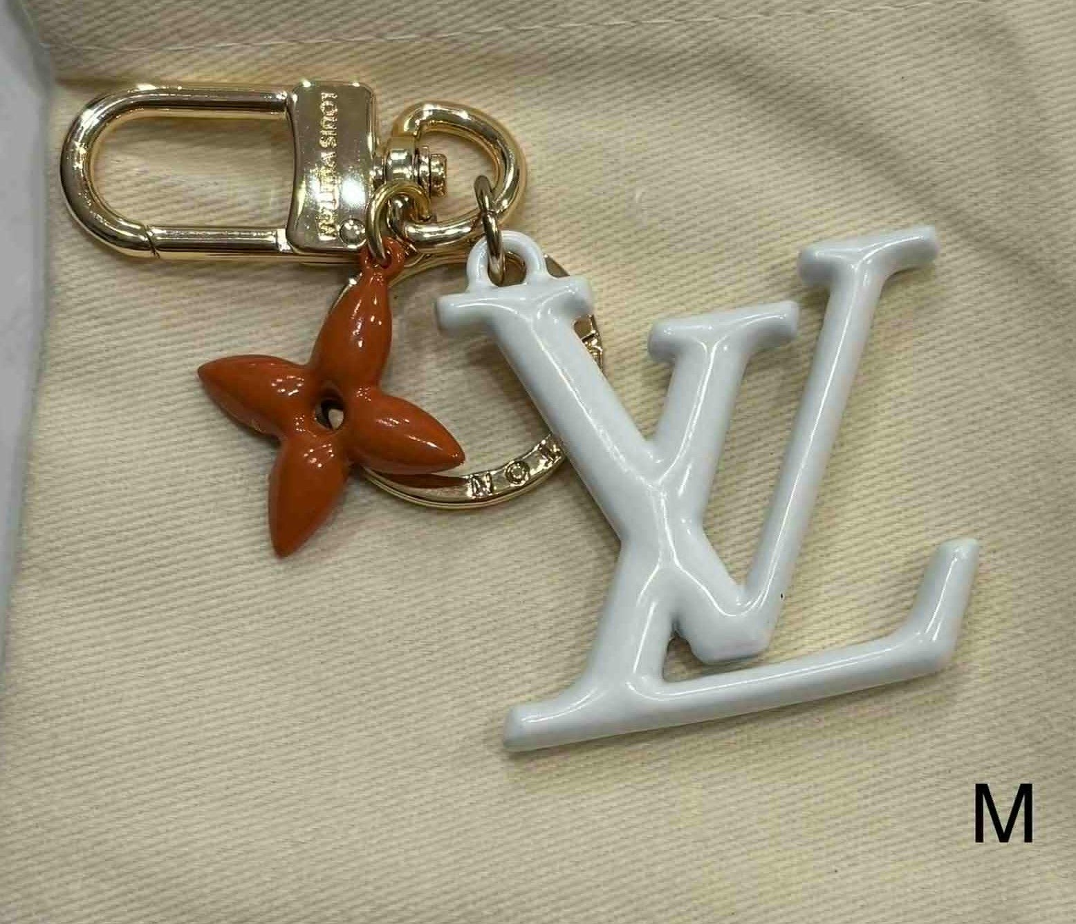 Keychain L white