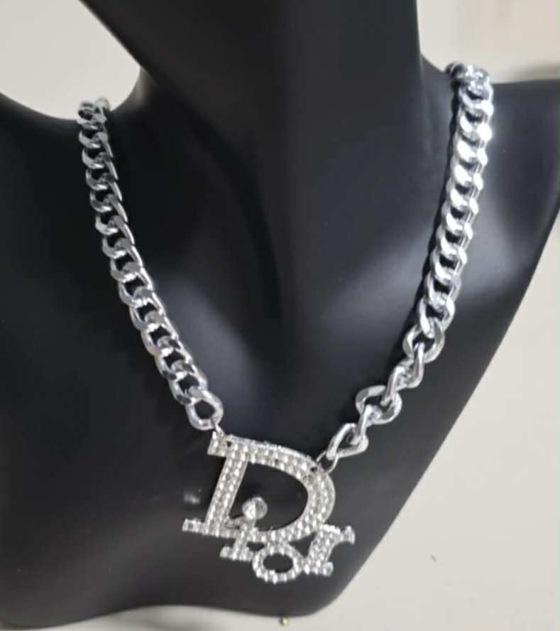 Necklace D chain silver