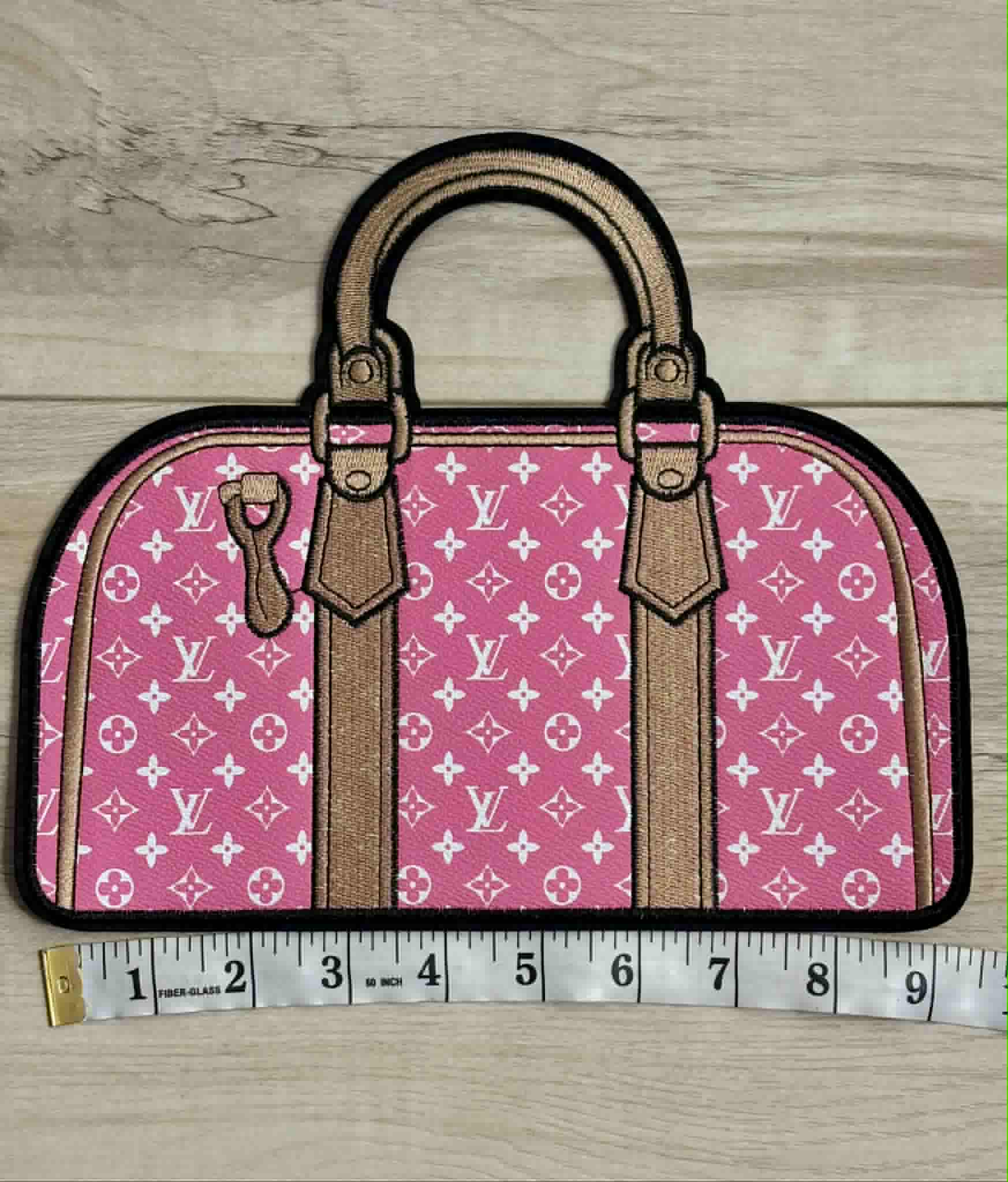 Patch L purse pink