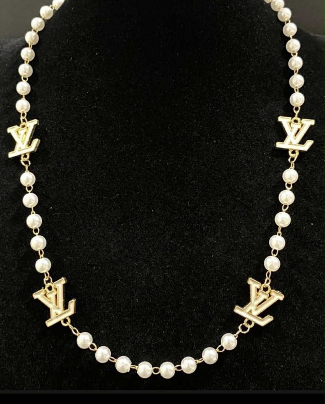 Pearl necklace L 18"