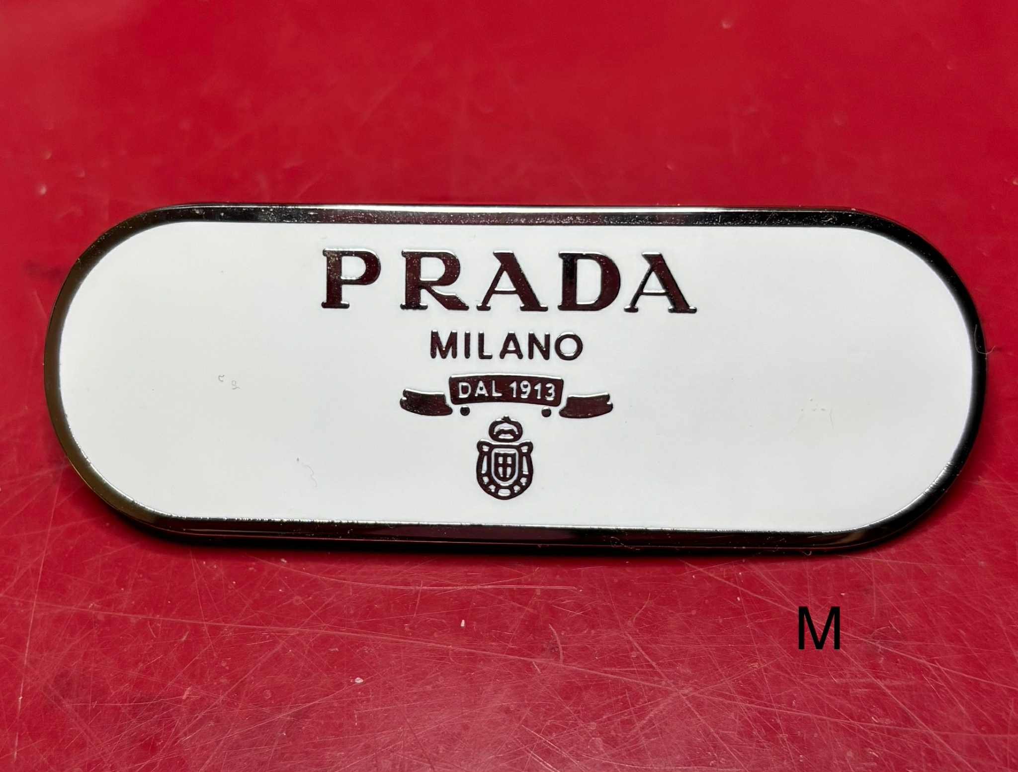 Hair clip stainless P white