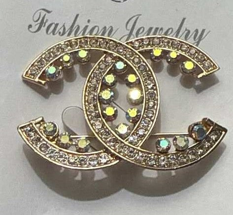 Bling C broach gold tone