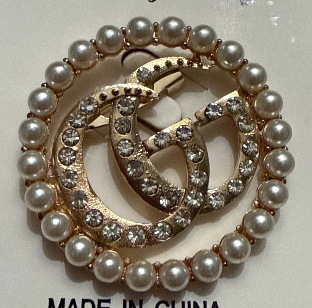 Broach G w/pearls gold tone