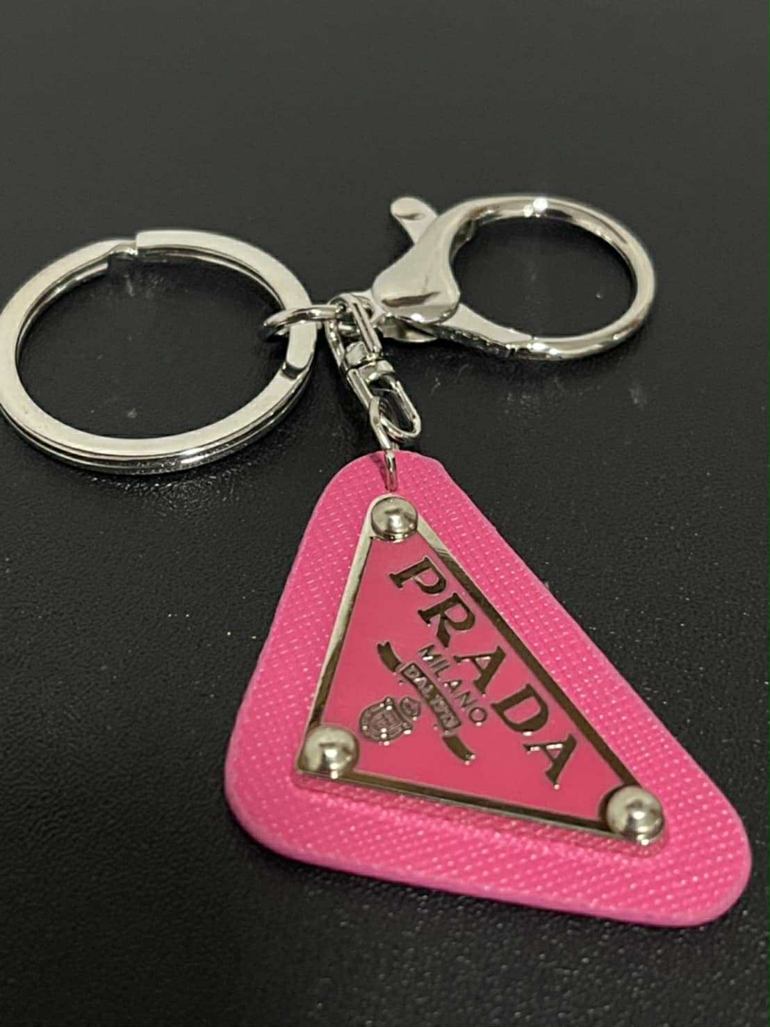 Fashion keychain P pink
