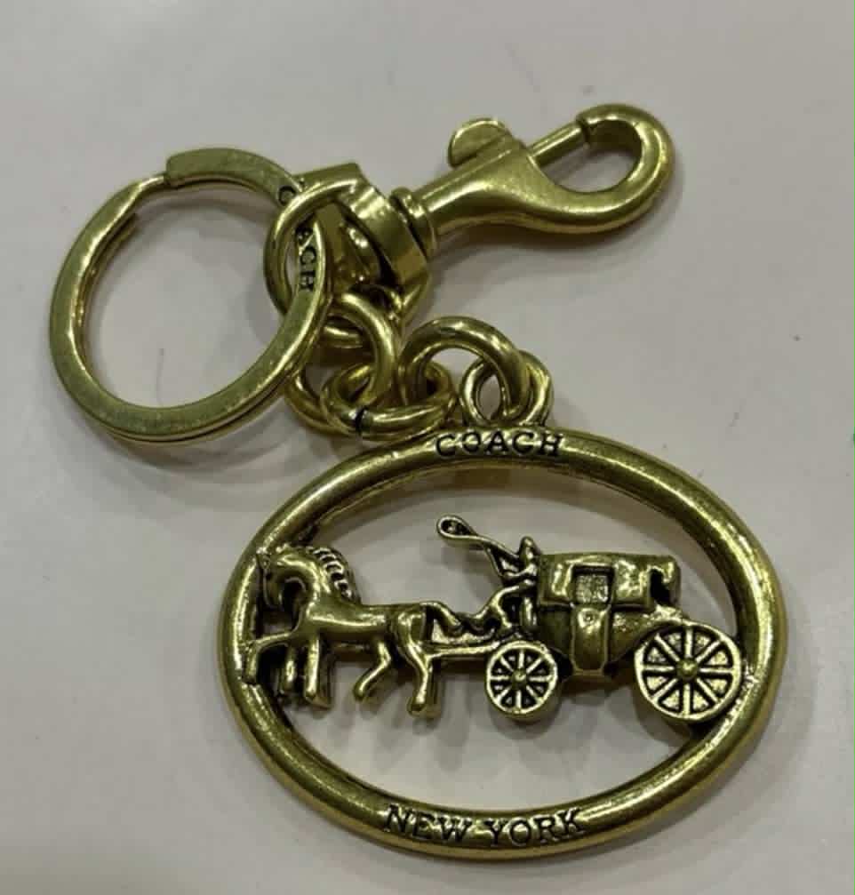 Keychain C wagon